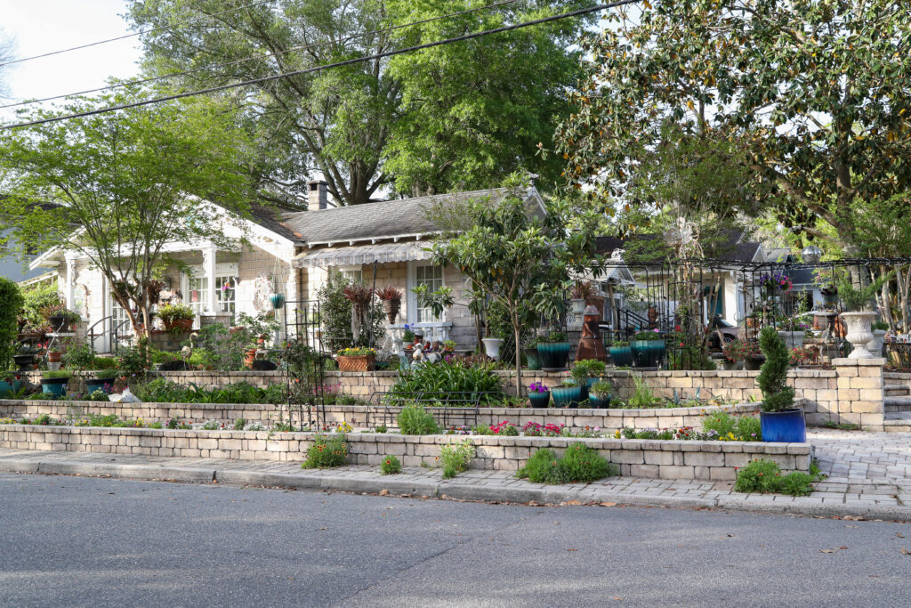 Riverside Avondale Preservation's 6th Annual Garden Tour - 1712 Pinegrove Avenue