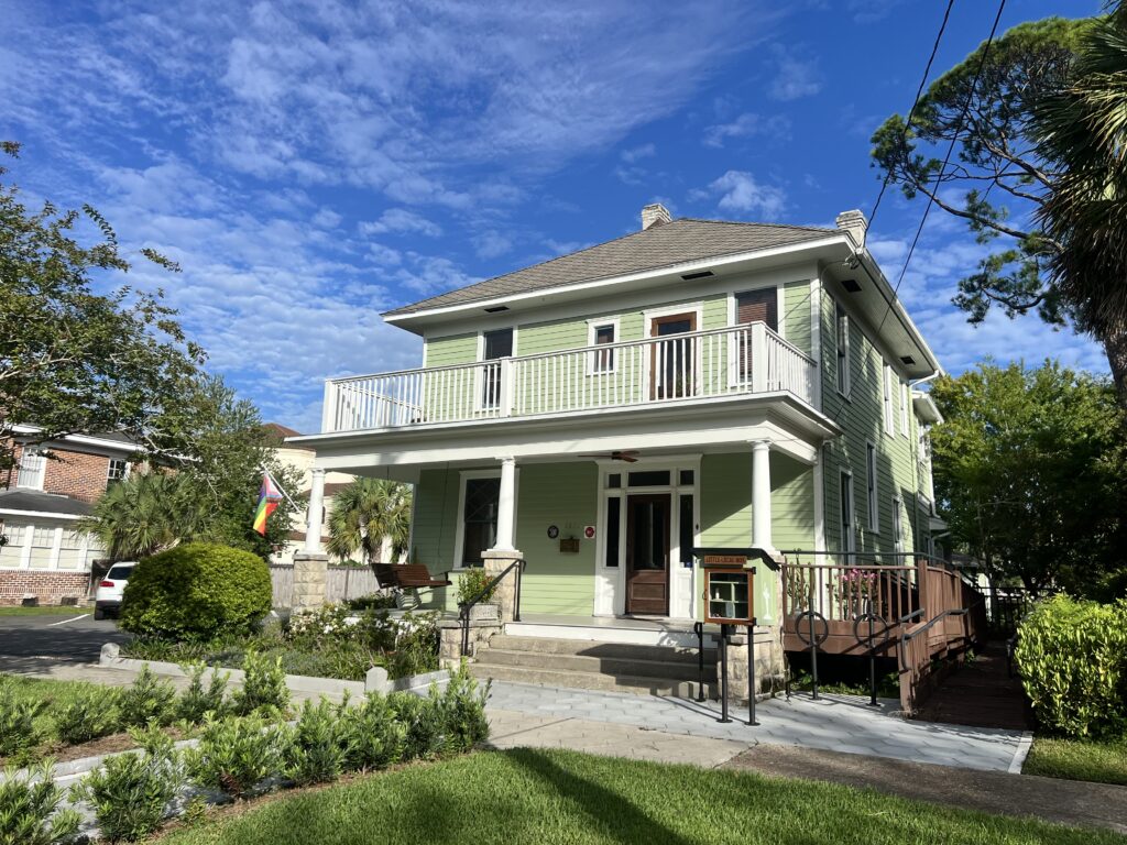 Riverside Avondale Preservation's 6th Annual Garden Tour - 2623 Herschel Street